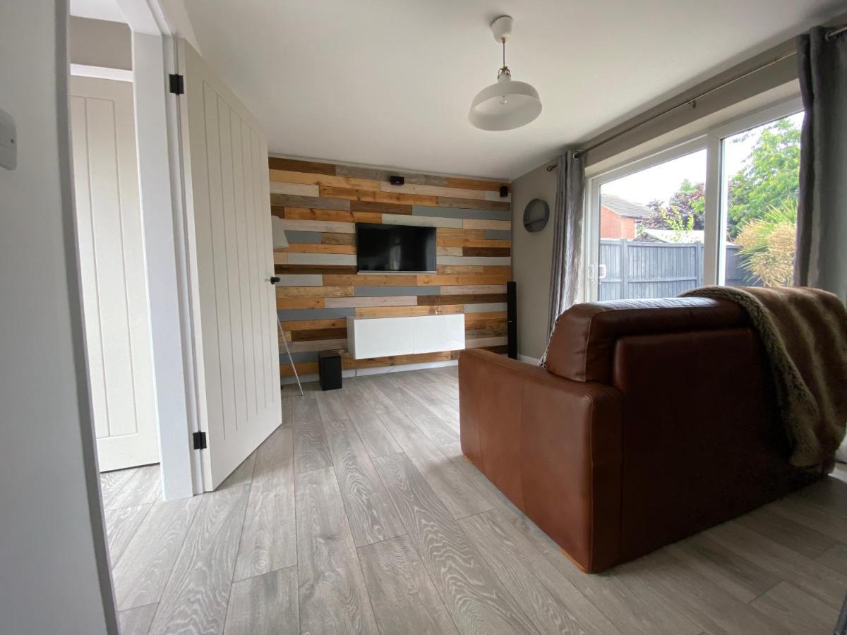 Comfortable Modern 1Bed House 5 Mins From Centre Линкълн Екстериор снимка